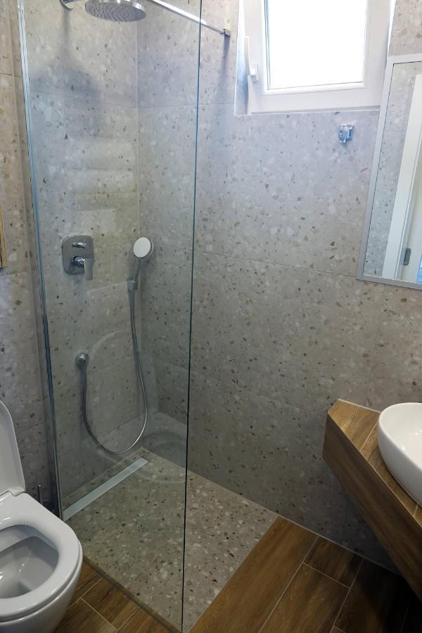 Apartments Bombonin Макарска Екстериор снимка